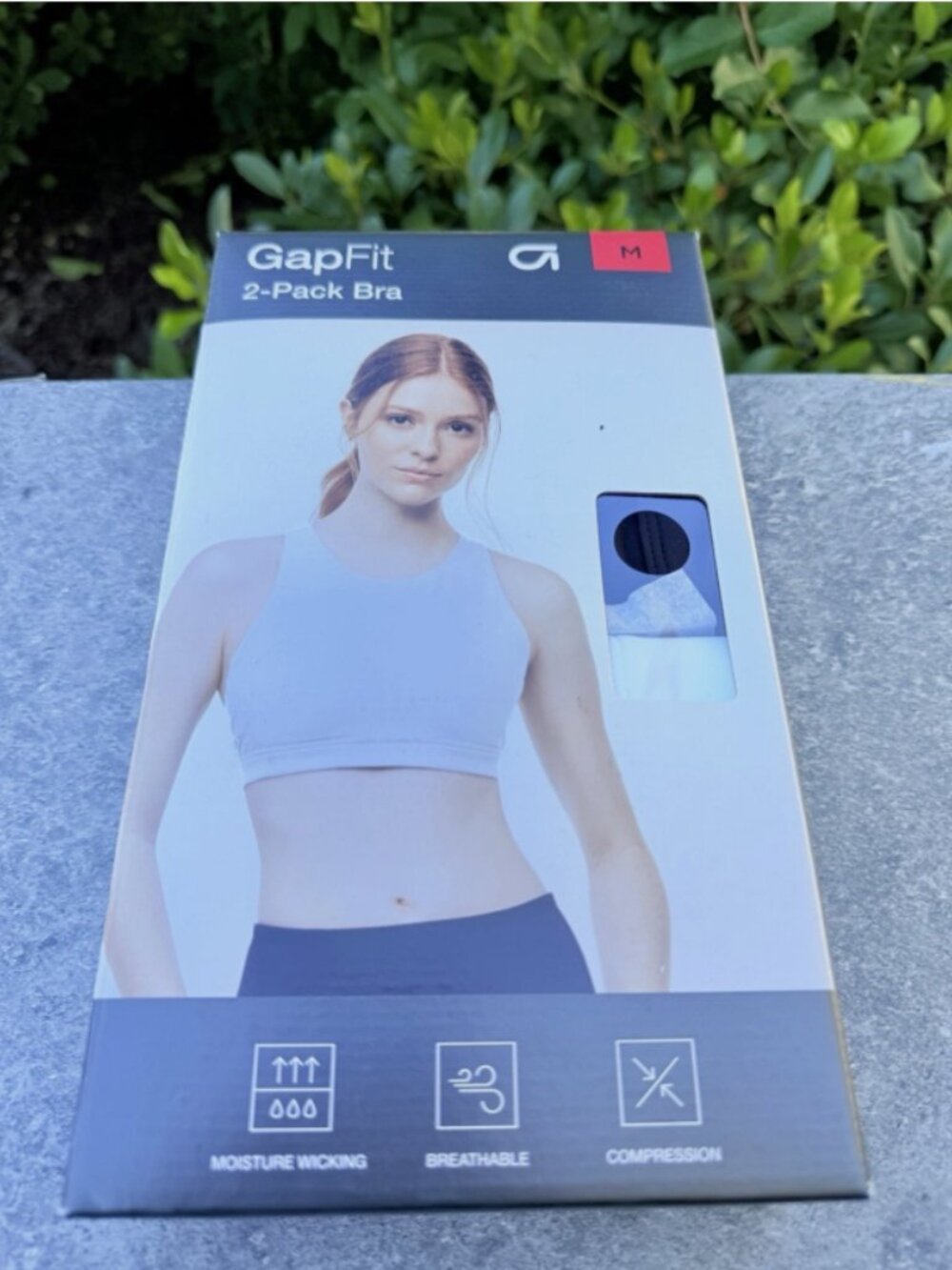 GapFit Women’s Sports Bras 2-Pack Black/White Medium